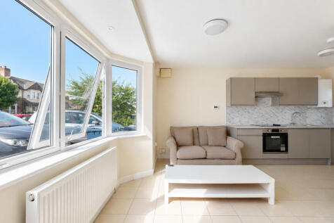 Kitchen angle 1