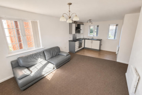 Lounge/Kitchen