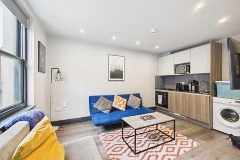 CAM03519G0-PR0373...