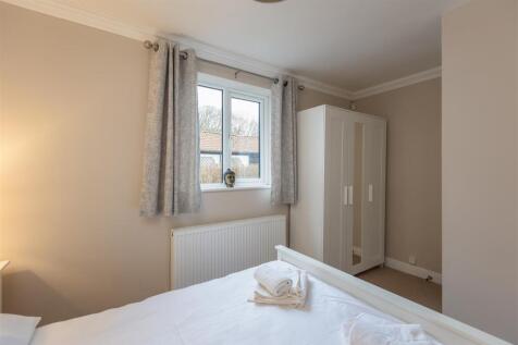 Highcliffe Manor Bungalow-10.jpg