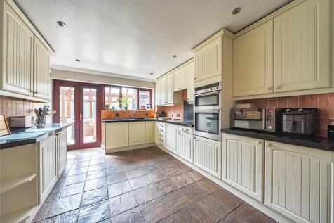 Kitchen/Breakfast Rm