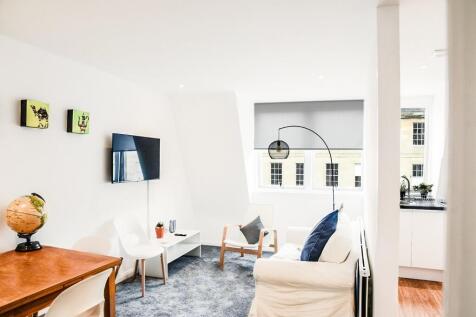 Well-presented 2-bedroom apartment available for long-term rent, previously used as a short-term let and maintained to a good standard throughout. Book a viewing online at cornerstoneletting.com