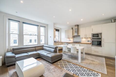 Kitchen / Reception
