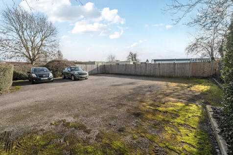 1418227-3-699ec93...