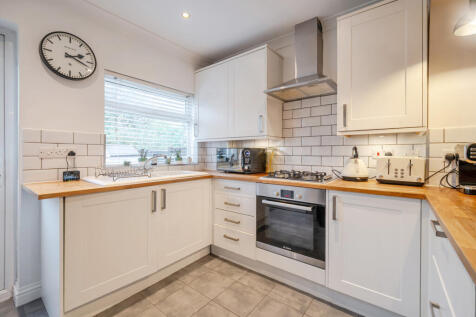 1370730-18-68f641...