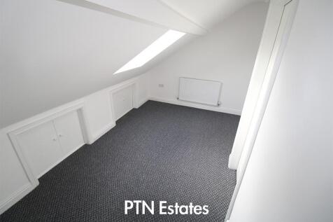 bedroom 3 .jpg