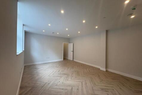 PHOTO-2025-09-16-...