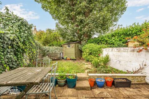 1 Coningsby Cottages-10.jpg
