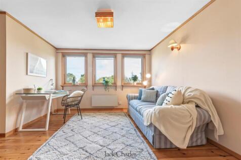 128a Higham lane-77.jpg