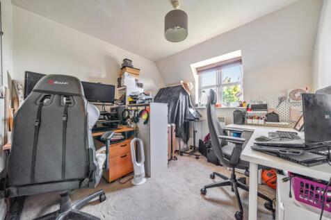 1353308-7-68c7e84a39efd