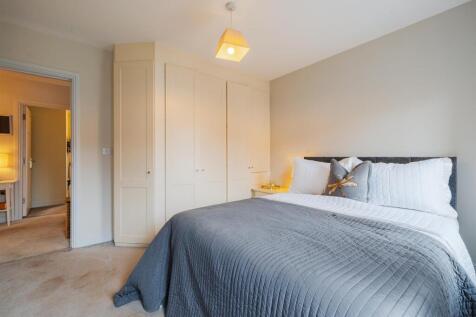 2 George Drive-47.jpg