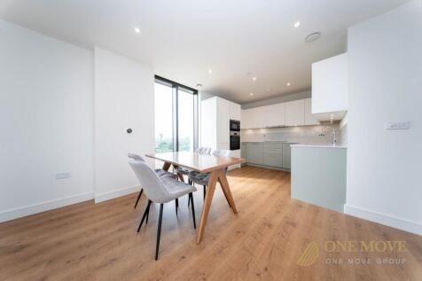 Furnished | 2 Bed 2 Bath | Stunning Views | Concierge | Gym | Cinema Room | Lounge | Twelve Trees Park West Ham