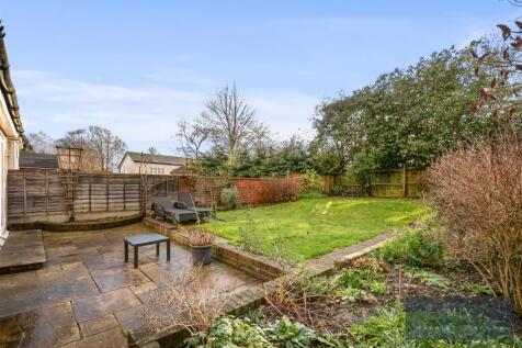 Stanley Gardens 12 MV-12.jpg