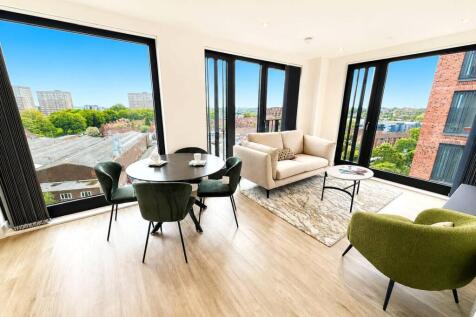 A stunning brand new seventh-floor apartment located within the highly sought-after Curzon Wharf development at Glasswater Locks on Pitt Street, Birmingham.