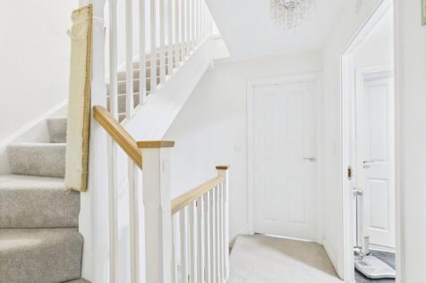 CAM02023G0-PR0151-STILL006