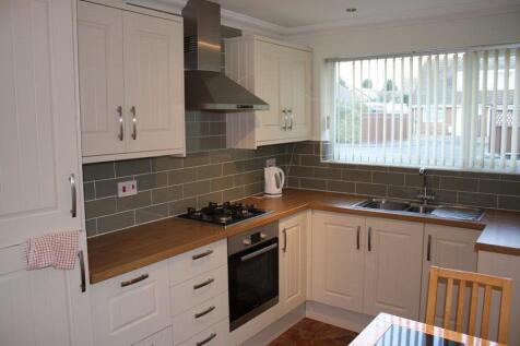 elgin drive kitchen.JPG