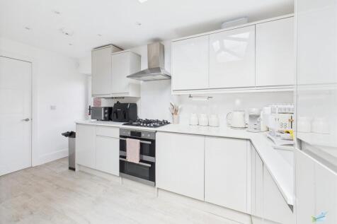 CAM03111G0-PR0315...