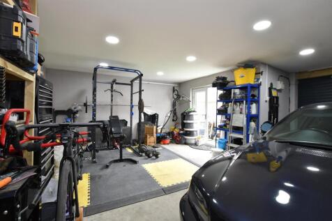 Workshop/Outbuildings