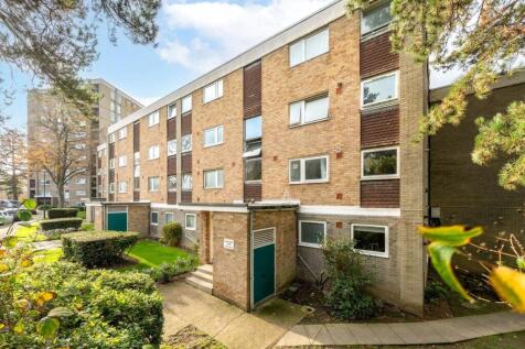 1 Bedroom Flat in SM2 6AZ