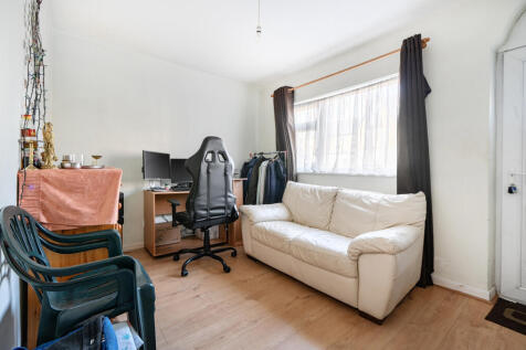 1375941-1-6939612...