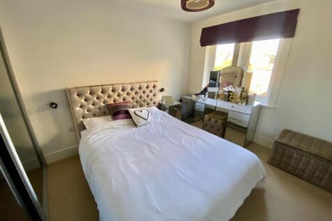 Bramleys Estate Agents - Moorcroft Close - Mirfiel