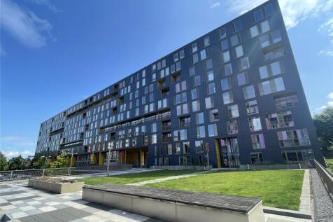 AVAILABLE 11/08/2026, LARGE ONE BEDROOM, ONE BATHROOM APARTMENT WITH SECURE PARKING, POPULAR SAXTON DEVELOPMENT, LARGE ON-SITE GYM, CONCIERGE, COMMUNAL GARDENS
