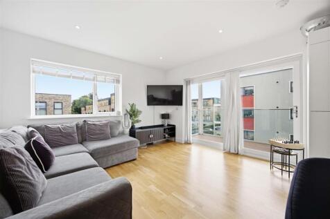 Living Area (3)