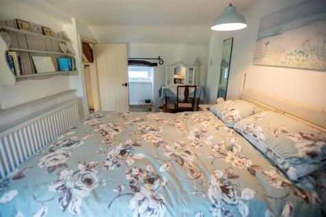 Interior - Ty Mawr, Llanddona-34.jpg