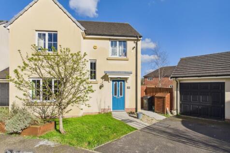 EWEMOVE SOUTH MOLTON - 42 BEECH GROVE