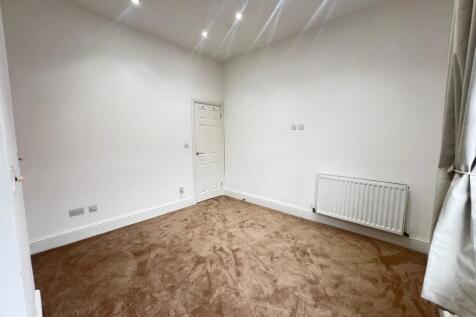 PHOTO-2025-10-22-...