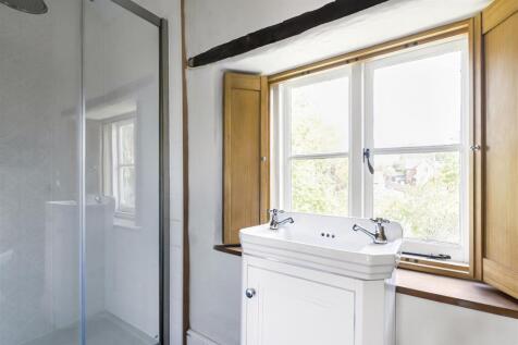 Lower End Farmhouse, 10 High Street South, Tiffiel