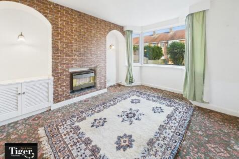 CAM02176G0-PR0768...