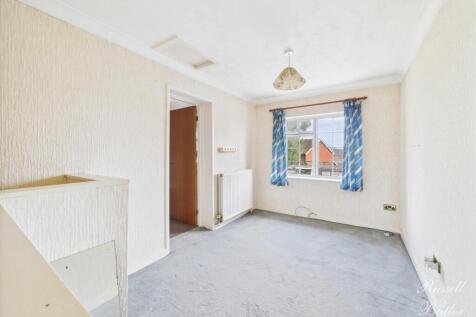 CAM02127G0-PR0326-STILL019