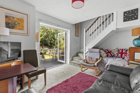 47A Bookerhill Rd, HP12 4EY-9.jpg