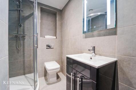 27 bed, 24 bath Block of Apartments in Manchester - Photo 60