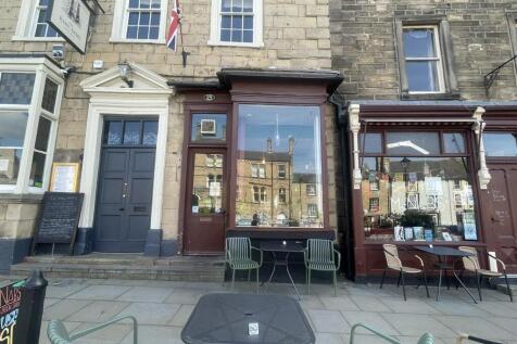 Retail Property (high street) to rent in barnard castle