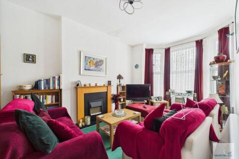 CAM03394G0-PR0332...