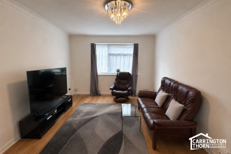 Carrington Thorn are pleased to present this well-proportioned one-bedroom Flat ideally situated in a convenient residential location in South Norwood.