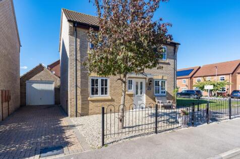 Front Shot - Driveway