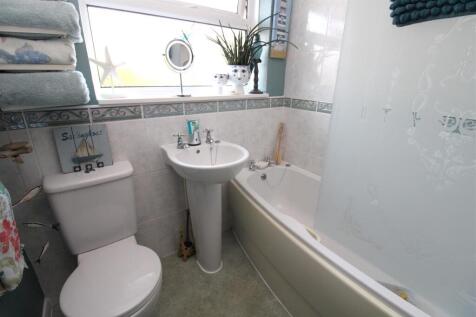 bathroom.JPG