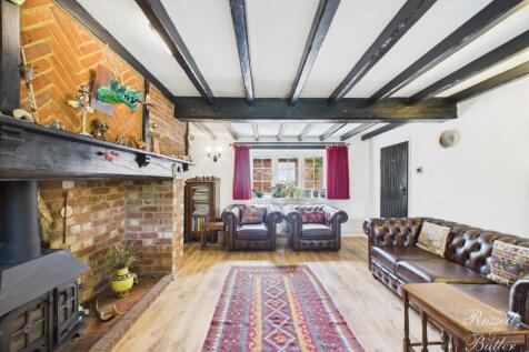 CAM01995G0-PR0326-STILL006