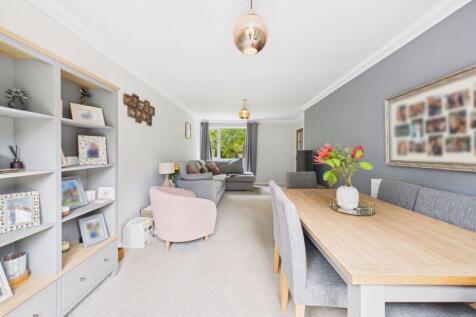 Sitting Dining Room