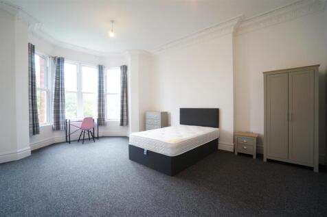 3 Bedroom House in LL57 2EH