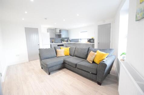 4 Bedroom Flat in LN5 8BQ