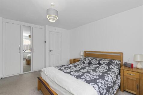 Bedroom 2.1.jpg