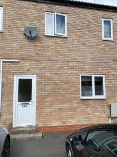 2 Bedroom Flat in NN18 9JE