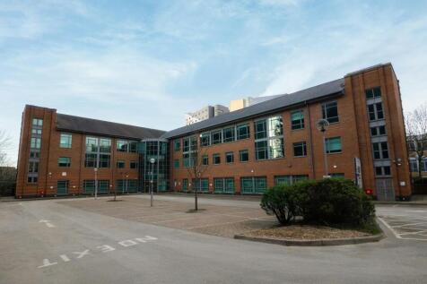 Office to rent in woodhouse
