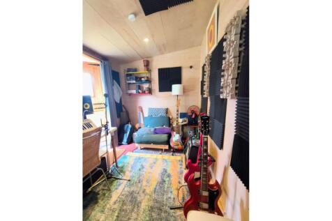 Shed
