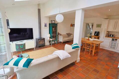 Kitchen/Family Room