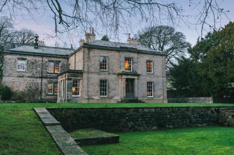 Exterior and Gardens